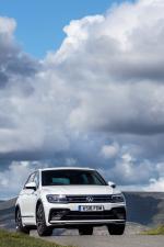 Volkswagen Tiguan R-Line 2016 года (UK)
